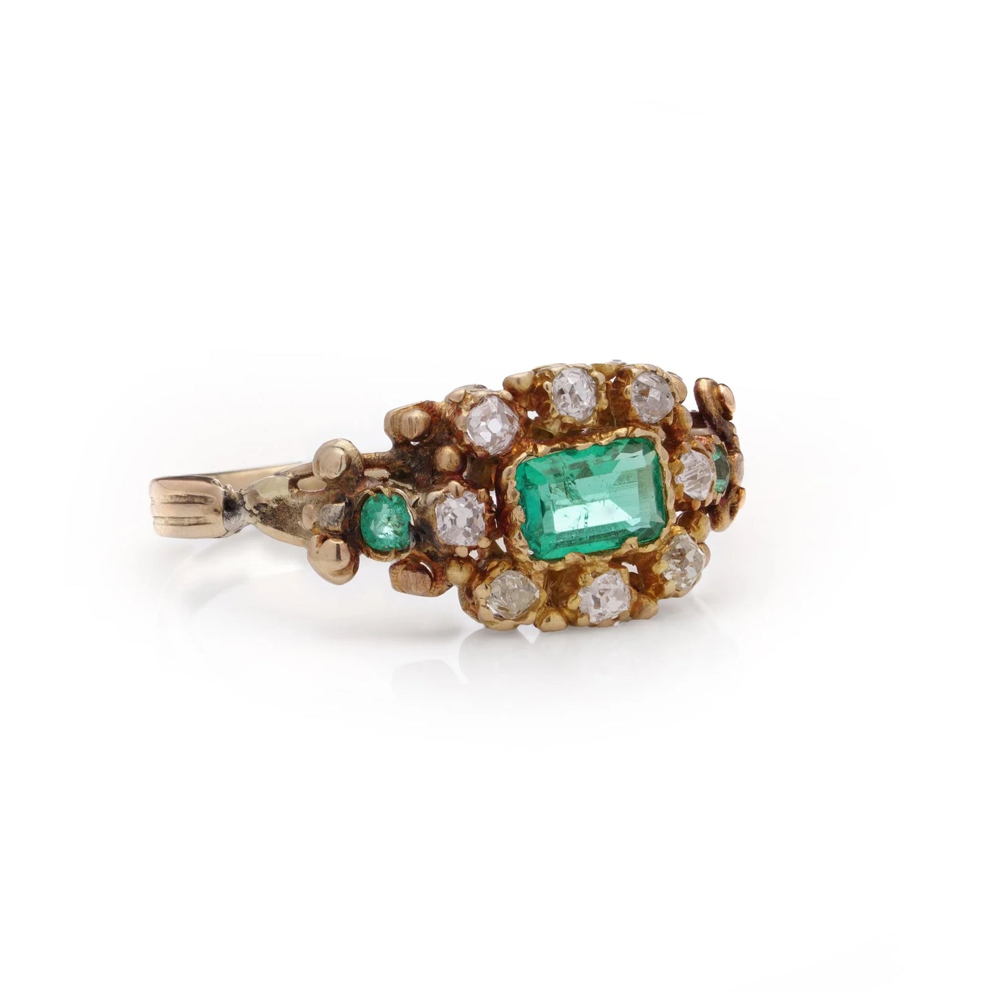 Victorian Antique Emerald and Old Cut Diamond Cluster Ring in 18ct Gold