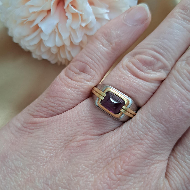 2.50ct Sugarloaf Cabochon Ruby and Bi Colour Gold Solitaire Ring