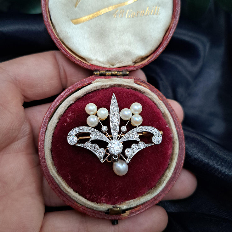 Antique Old Cut Diamond and Pearl Pendant Brooch of trefoil design