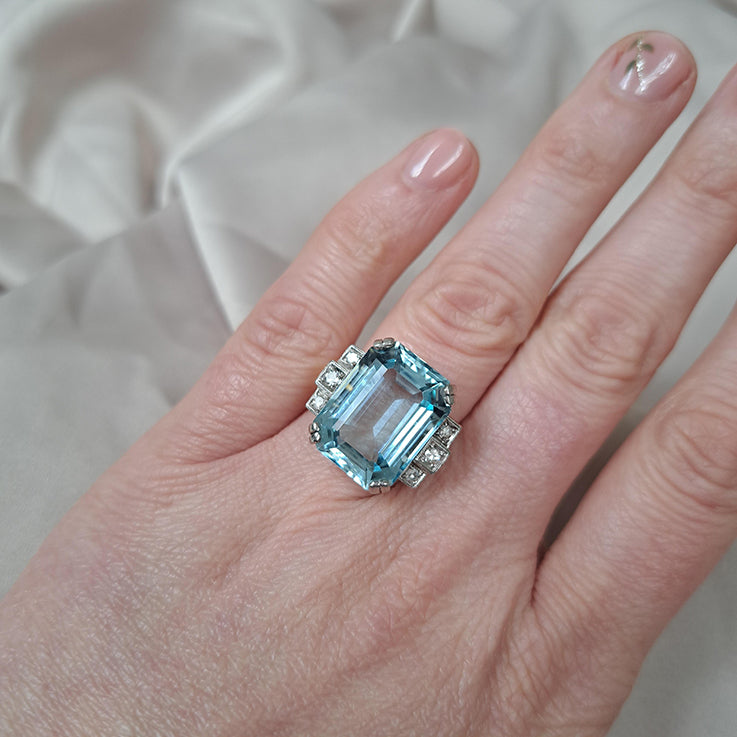 Art Deco 13.50ct Aquamarine and Diamond Cocktail Ring