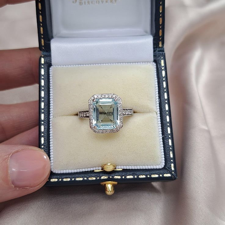 3.77ct Aquamarine and Diamond Cluster Ring