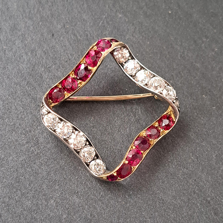 Late Victorian Antique Burma Ruby and Old Cut Diamond Ribbon Brooch in 15ct Gold