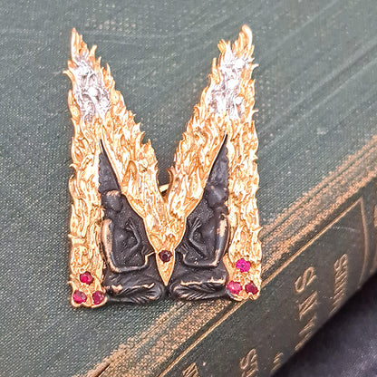 Vintage 14ct Yellow Gold and Black Enamel Ancient Tribe Figures M Pendant come Brooch with Gold Flame Fire