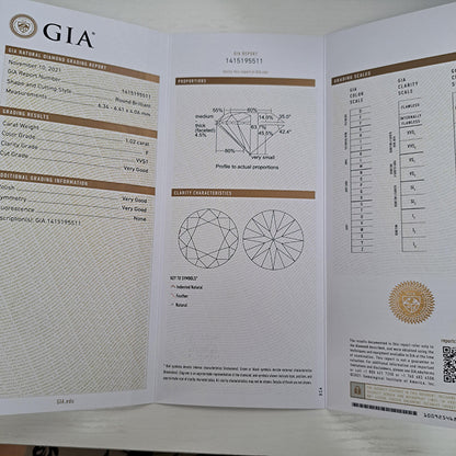 GIA Certified Boodles 2ct Diamond Solitaire Stud Earrings in Platinum