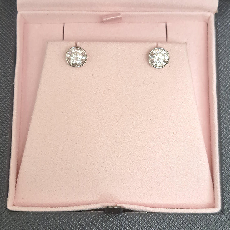 GIA Certified Boodles 2ct Diamond Solitaire Stud Earrings in Platinum