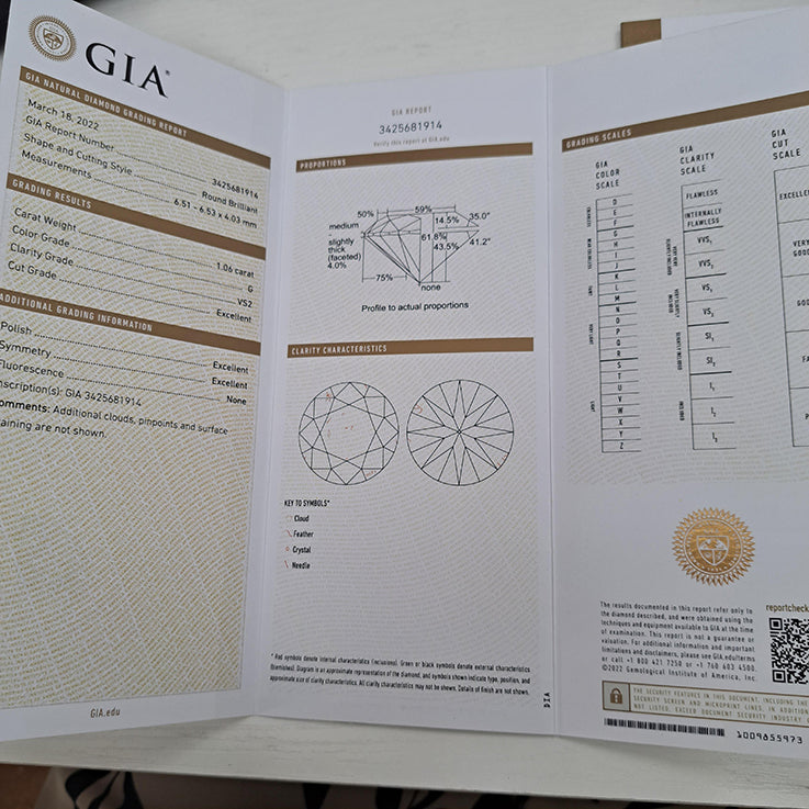 Boodles 2ct Diamond Solitaire Stud Earrings in 18ct Yellow Gold with GIA Certificates