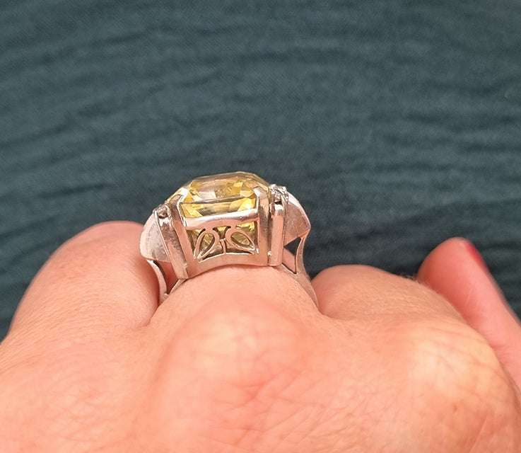 Vintage 1940s Retro 16cts Cushion Cut Yellow Sapphire Ring with Blue Sapphire and Diamond Shoulders in Platinum