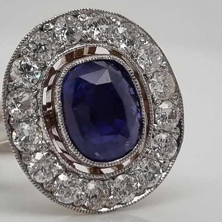 Vintage Certified Natural Colour Change Blue Purple Sapphire and Diamond Cluster Engagement Ring