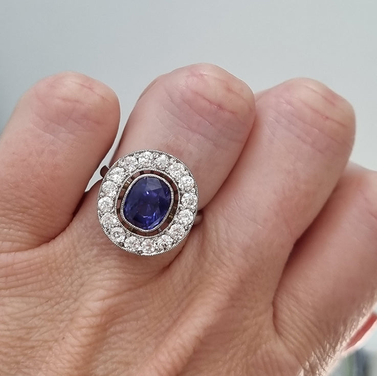 Vintage Certified Natural Colour Change Blue Purple Sapphire and Diamond Cluster Engagement Ring