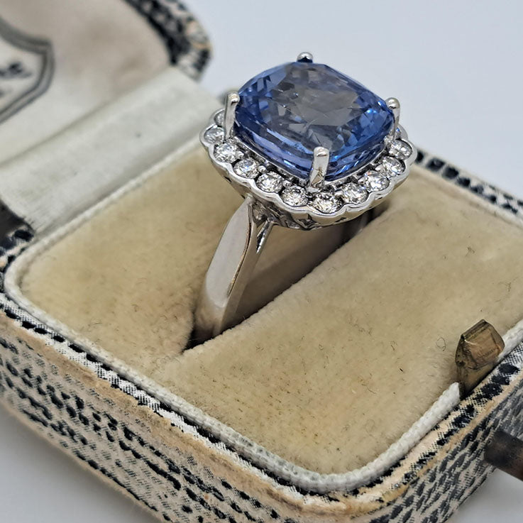 Natural Unheated Ceylon 7.79 carats Blue sapphire and Diamond Cluster Ring