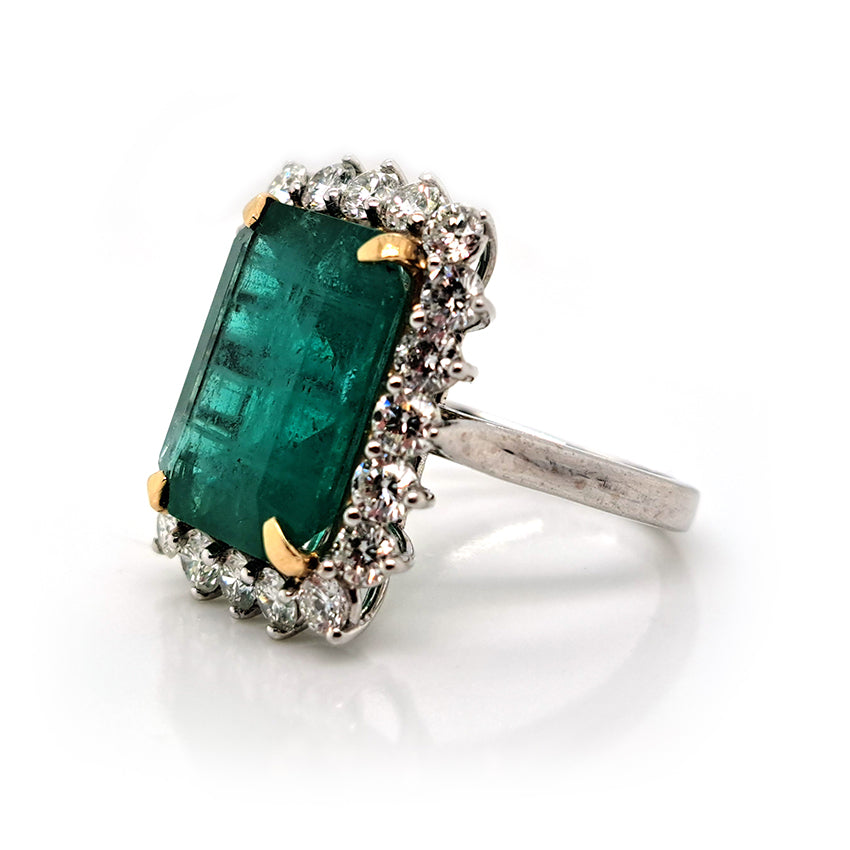 9.51ct Zambian Emerald and Diamond Cluster Cocktail Ring in Platinum