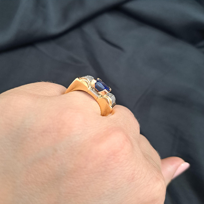 Vintage 1940s French Retro 3ct Ceylon Sapphire and Old Cut Diamond Buckle Tank Ring in 18ct Yellow Gold