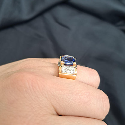 Vintage 1940s French Retro 3ct Ceylon Sapphire and Old Cut Diamond Buckle Tank Ring in 18ct Yellow Gold