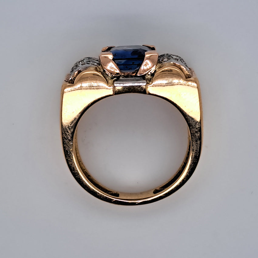 Vintage 1940s French Retro 3ct Ceylon Sapphire and Old Cut Diamond Buckle Tank Ring in 18ct Yellow Gold
