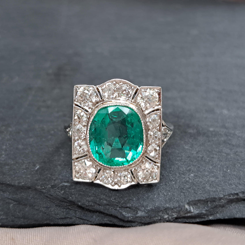 Art Deco 3.14ct Colombian Emerald and 1.45ct Old Cut Diamond Cluster Dress Plaque Ring in Platinum