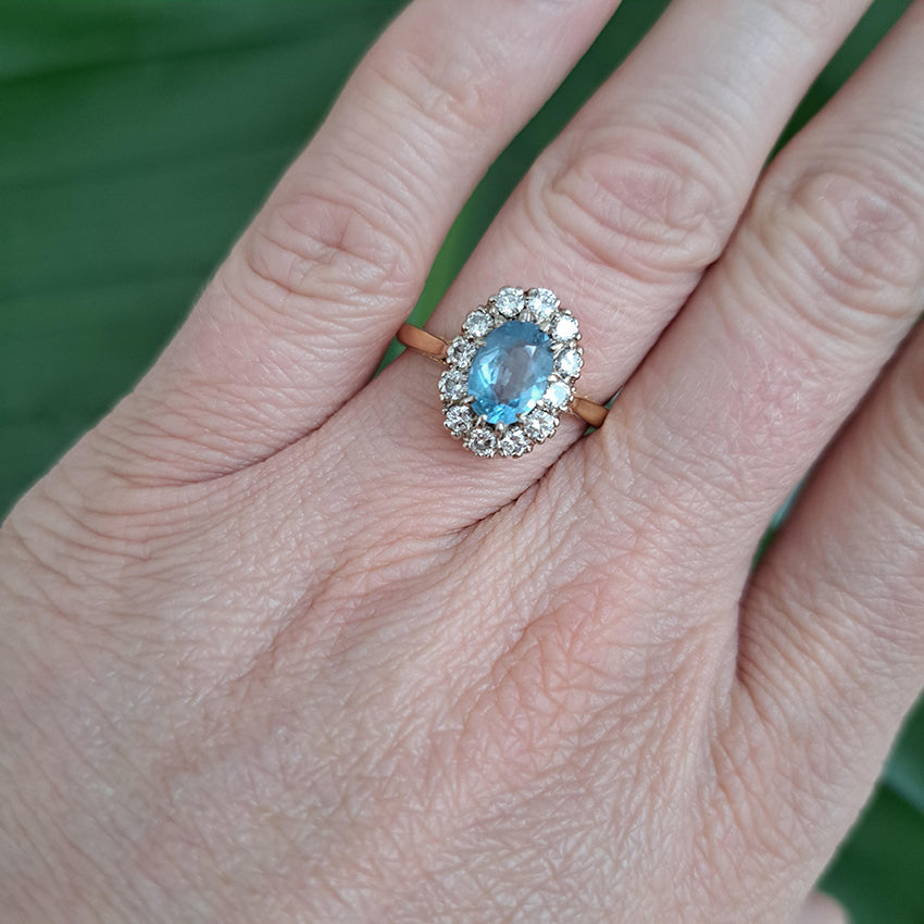 Vintage Oval Aquamarine and Diamond Cluster Ring
