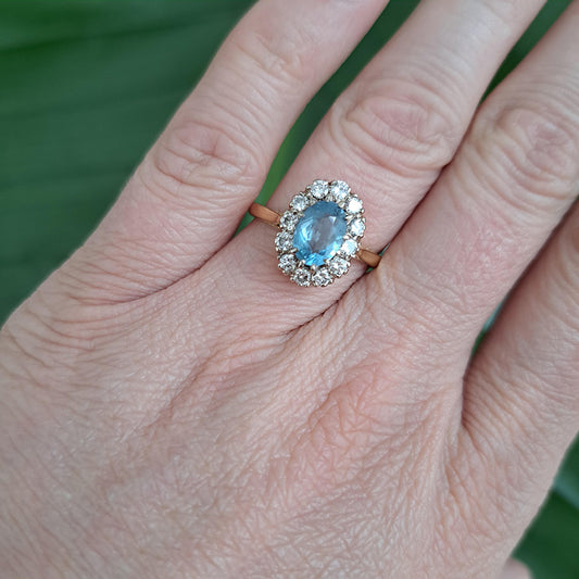 Vintage Oval Aquamarine and Diamond Cluster Ring