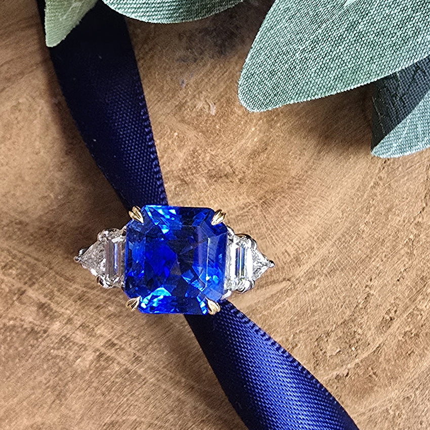 Vintage Cartier 7ct Burma No Heat Sapphire and Diamond Engagement Ring Royal blue
