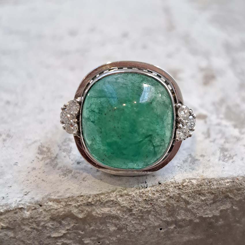 9ct Cabochon Emerald Ring with Diamonds in 18ct White Gold