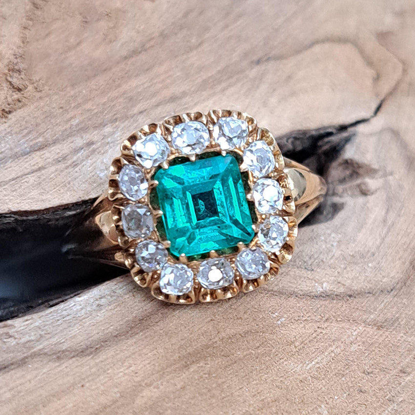 Victorian Antique Colombian Emerald and Diamond Cluster Ring