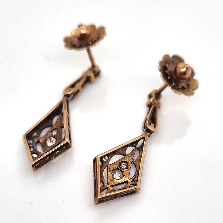 Victorian Antique 0.80ct Diamond Cluster Drop Earrings, kite-shaped design with pierced openwork in silver upon gold. Late 19th century Circa 1880