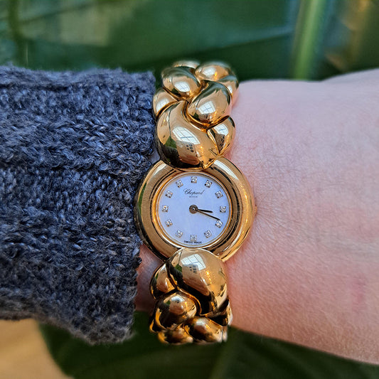 Chopard Casmir Ladies Mother of Pearl, Diamond, 18ct Yellow Gold Watch