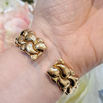 Chopard Casmir Ladies Mother of Pearl, Diamond, 18ct Yellow Gold Watch