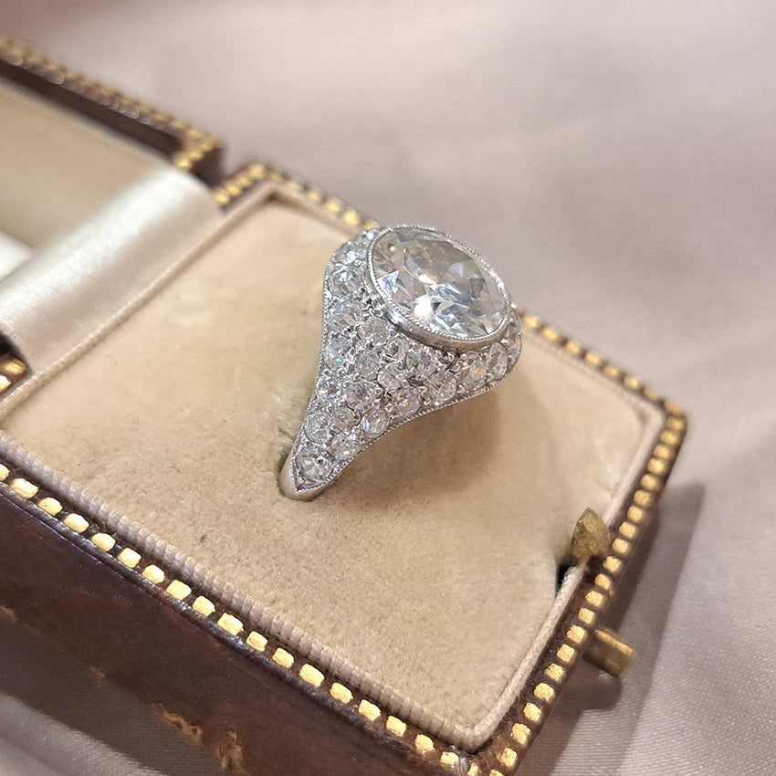 Art Deco 2.8ct Diamond Bombe Cluster Ring, 2.8ct old European transitional cut diamond in single-cut diamond encrusted domed surround in platinum