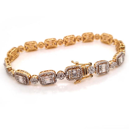 Baguette and Brilliant Diamond Cluster Link Bracelet, 5.50 carat total
