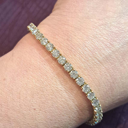 Diamond Line Tennis Bracelet in Yellow Gold, 10.42 carats