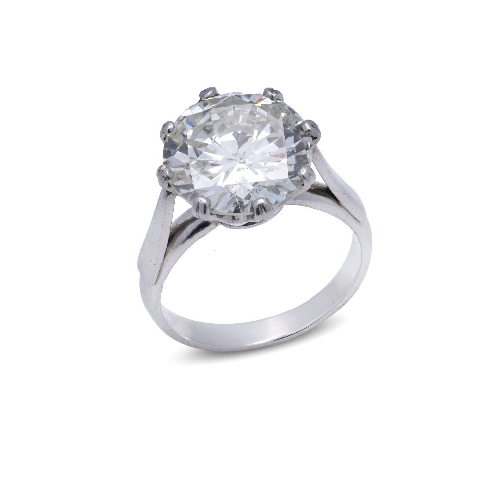 Platinum 7.2 Carat Natural Diamond Engagement Ring