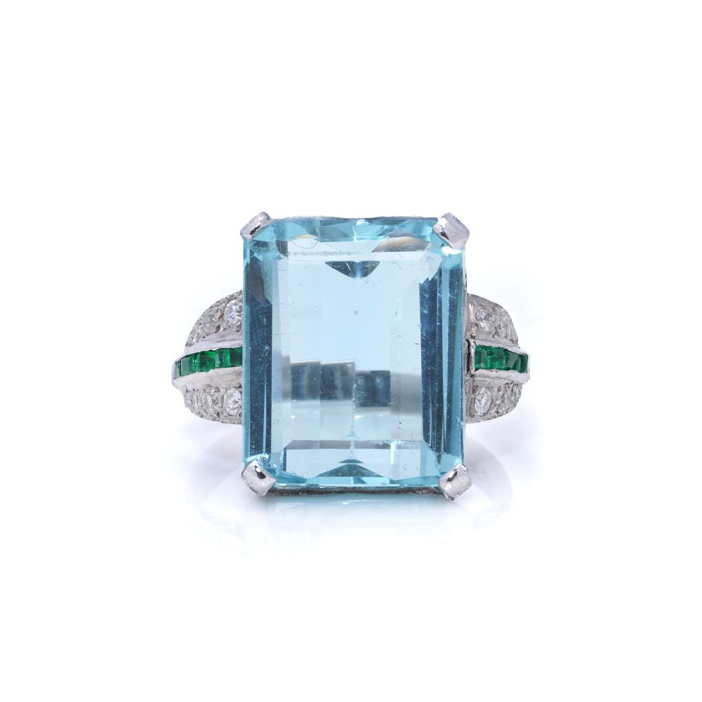 Art Deco Natural 20 Carat Aquamarine Platinum Ring