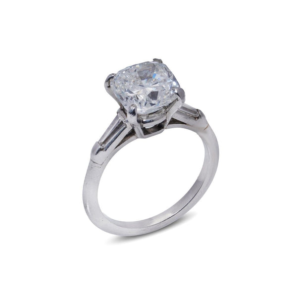 1.9 Carat Diamond Engagement Ring In Platinum