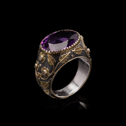 Vintage 10 Carat Amethyst Dome Ring In 18 Carat Gold And Silver