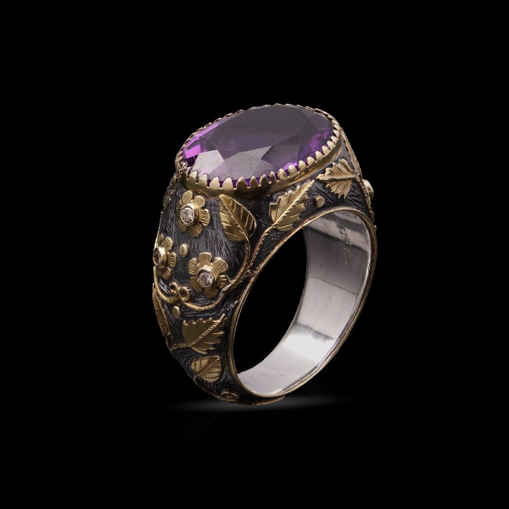 Vintage 10 Carat Amethyst Dome Ring In 18 Carat Gold And Silver