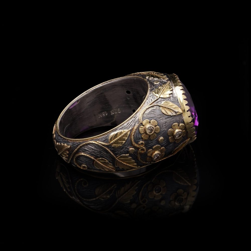 Vintage 10 Carat Amethyst Dome Ring In 18 Carat Gold And Silver
