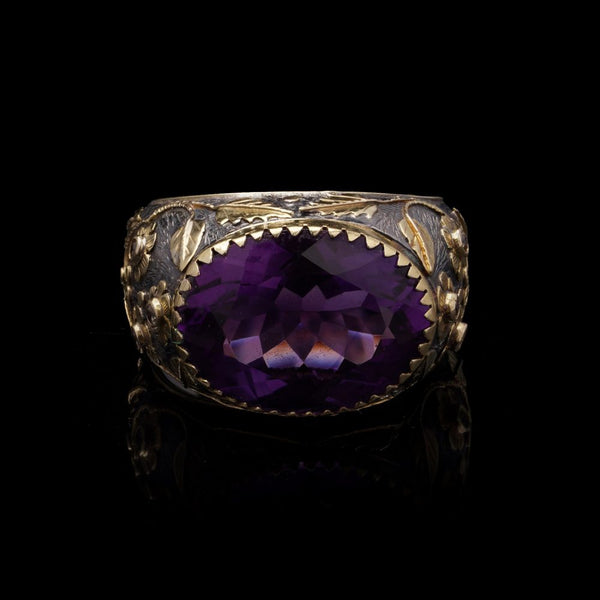 Vintage 10 Carat Amethyst Dome Ring In 18 Carat Gold And Silver
