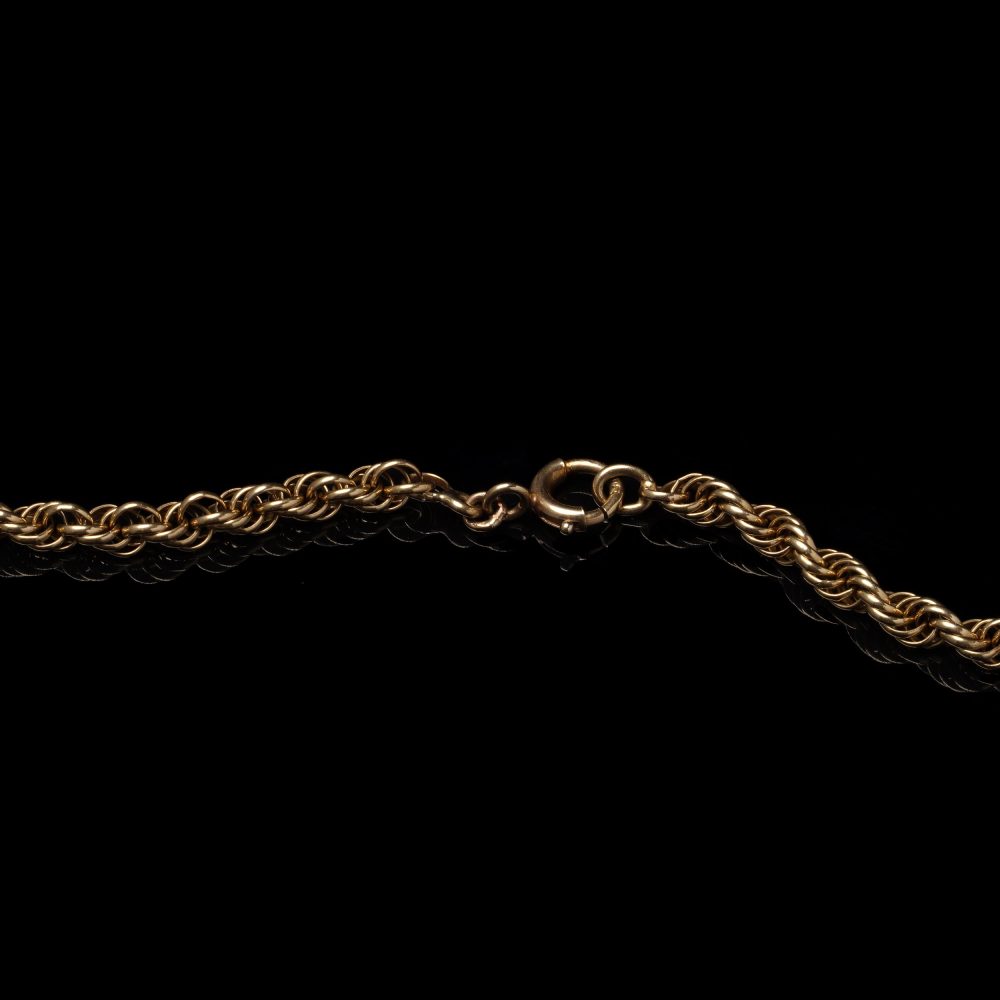 Antique 14 Carat Yellow Gold Essex Crystal Hunting Necklace