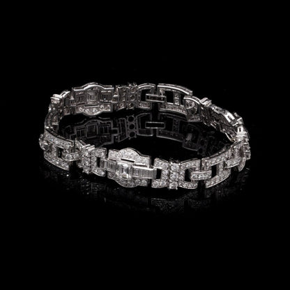 Antique 9.21 Carat Diamond Bracelet In Platinum