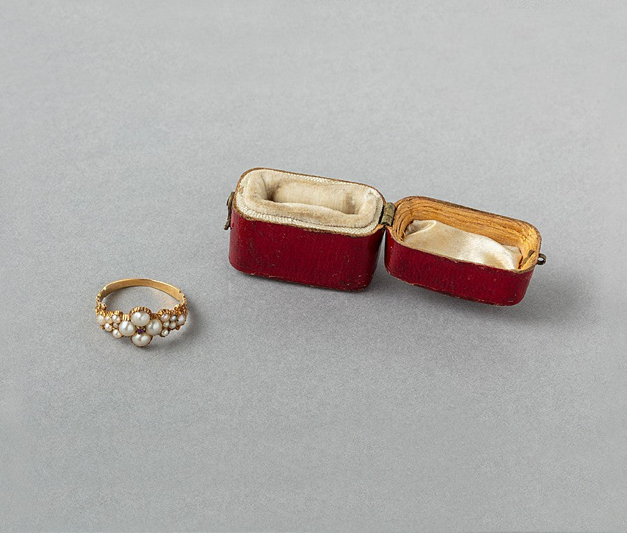 Georgian Gold Ring with Pearls