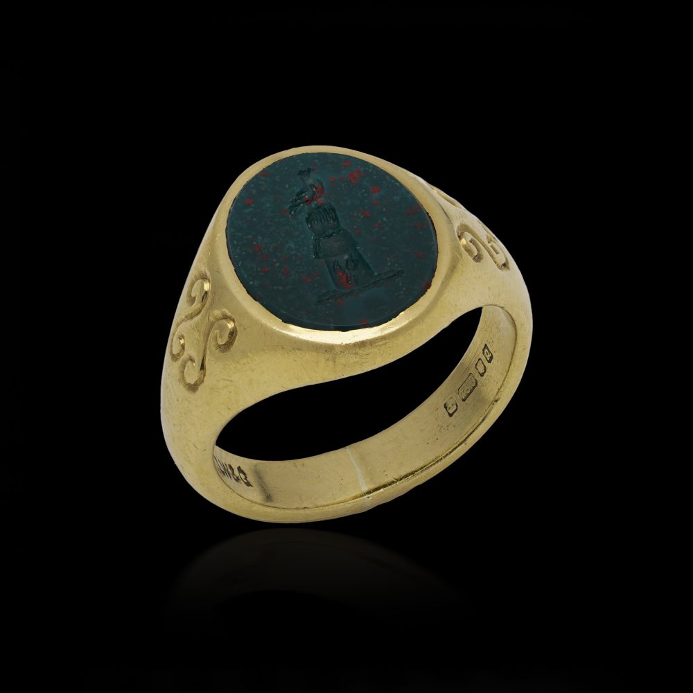 18 Carat Yellow Gold Hematite Coat of Arms Signet Ring