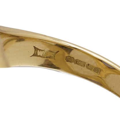 18 Carat Yellow Gold Ring With 3.30 Carat Ceylon Sapphire