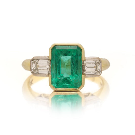 18ct Yellow Gold Three Stone Emerald & Diamond Ring