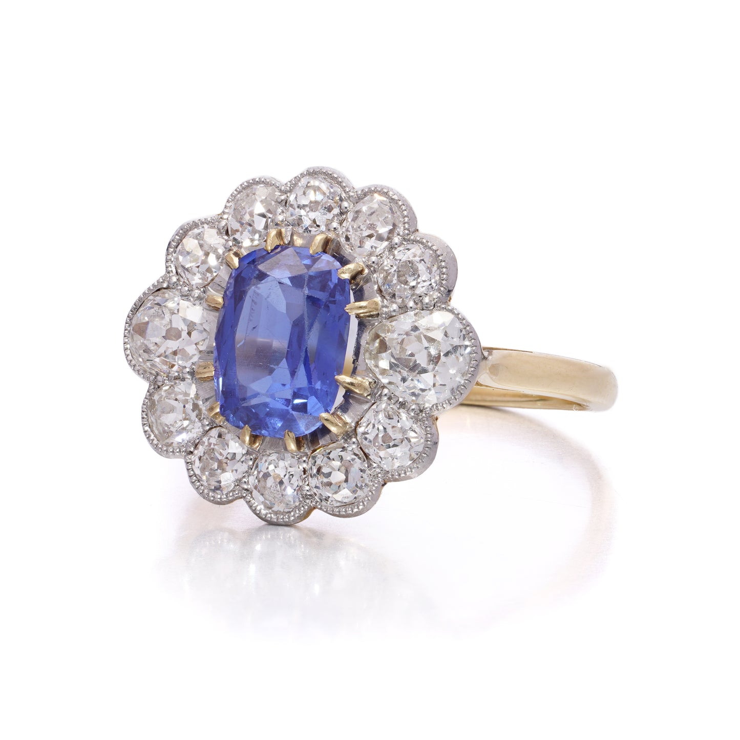 Antique sapphire and diamond cluster dress ring, old cut diamonds and pear shape oval sapphire Burma in yellow gold 1920