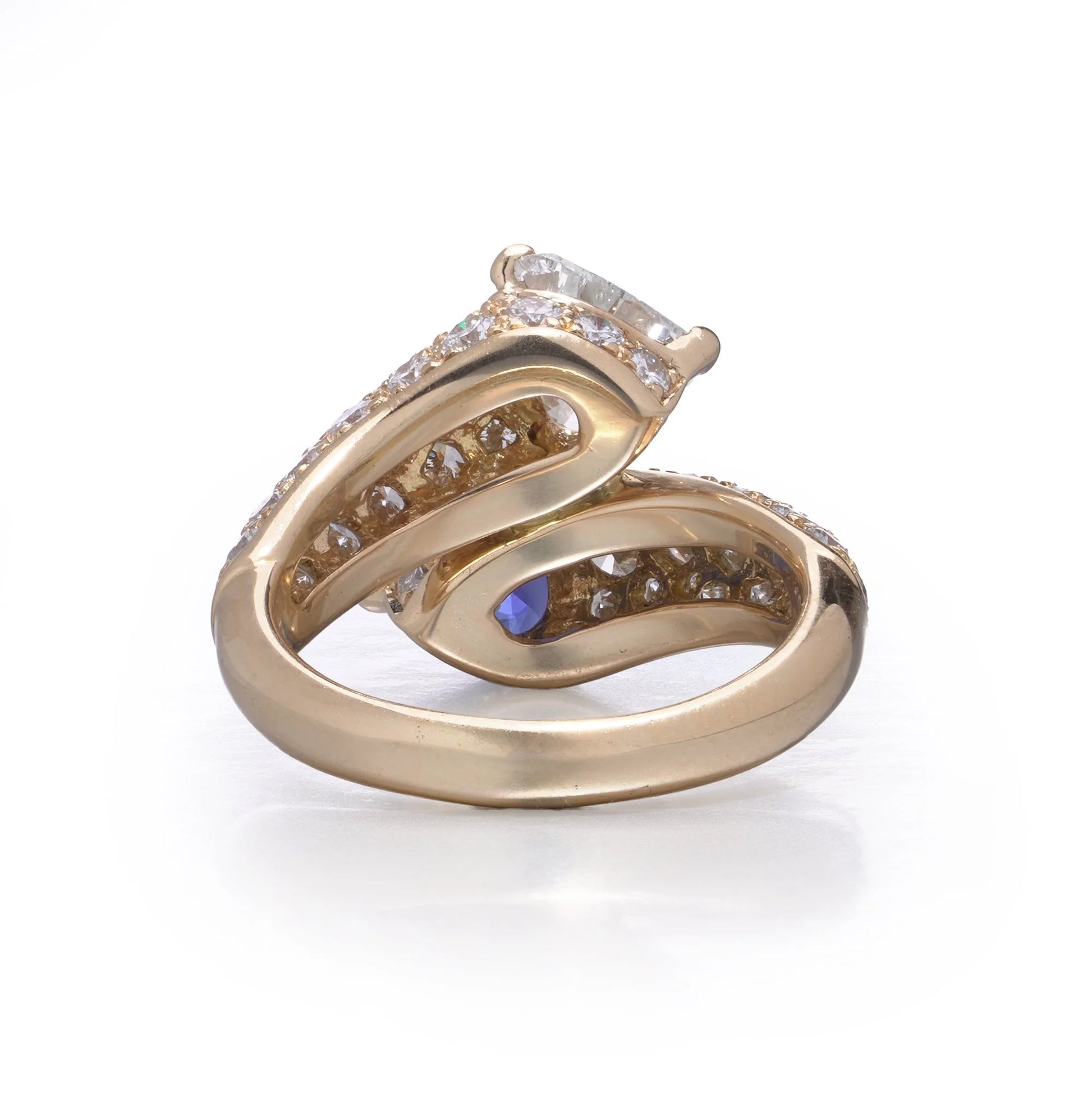 Heart Cut Sapphire and Diamond Toi et Moi Crossover Ring in 18ct Yellow Gold