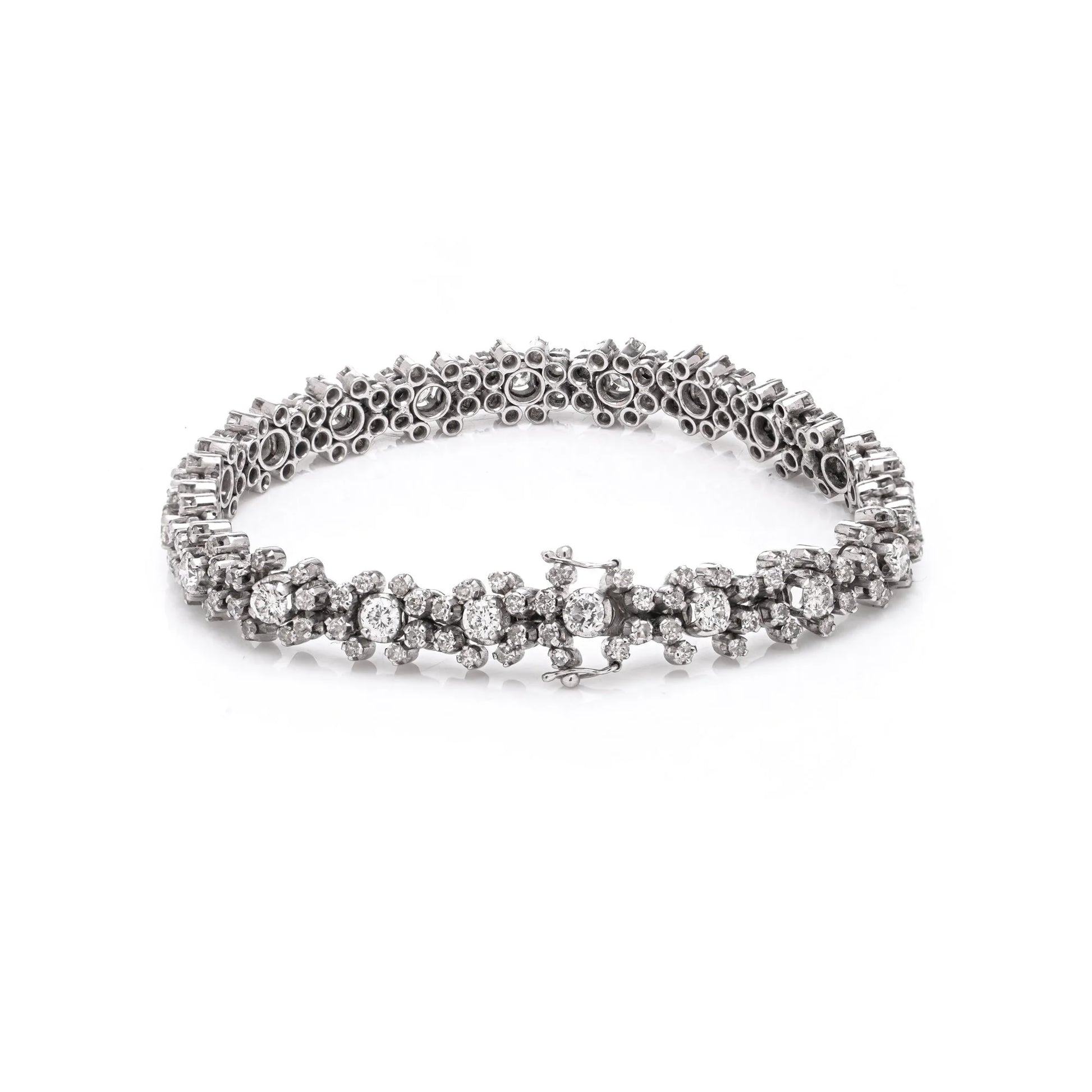 Vintage Diamond Tennis Bracelet in 18ct White Gold, Circa 1970s