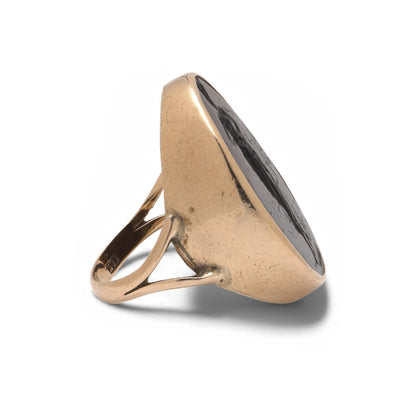 Victorian 9kt Gold Ring with Georgian Intaglio
