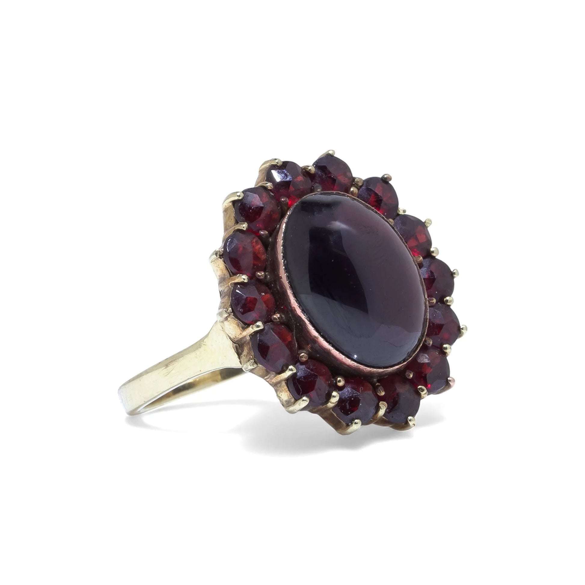 Vintage Garnet Cluster Ring in 9ct Gold