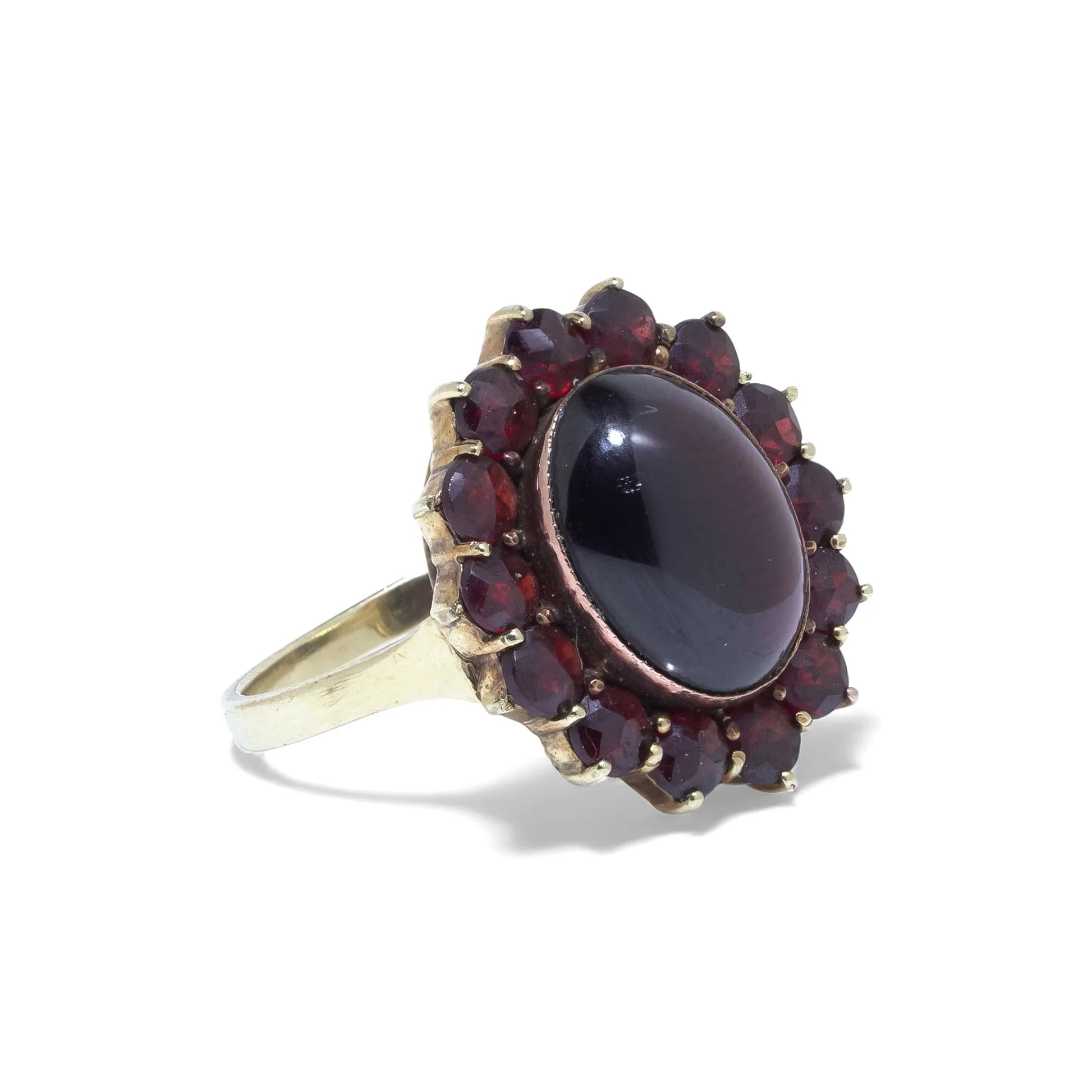Vintage Garnet Cluster Ring in 9ct Gold
