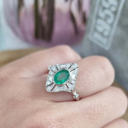 Emerald and Diamond Cluster Plaque Ring in Platinum
